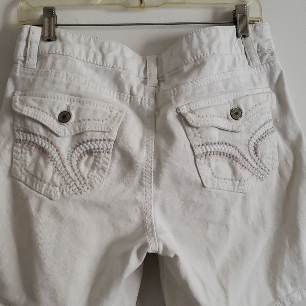 Canyon River Blues Shorts   - Picture 4 of 7